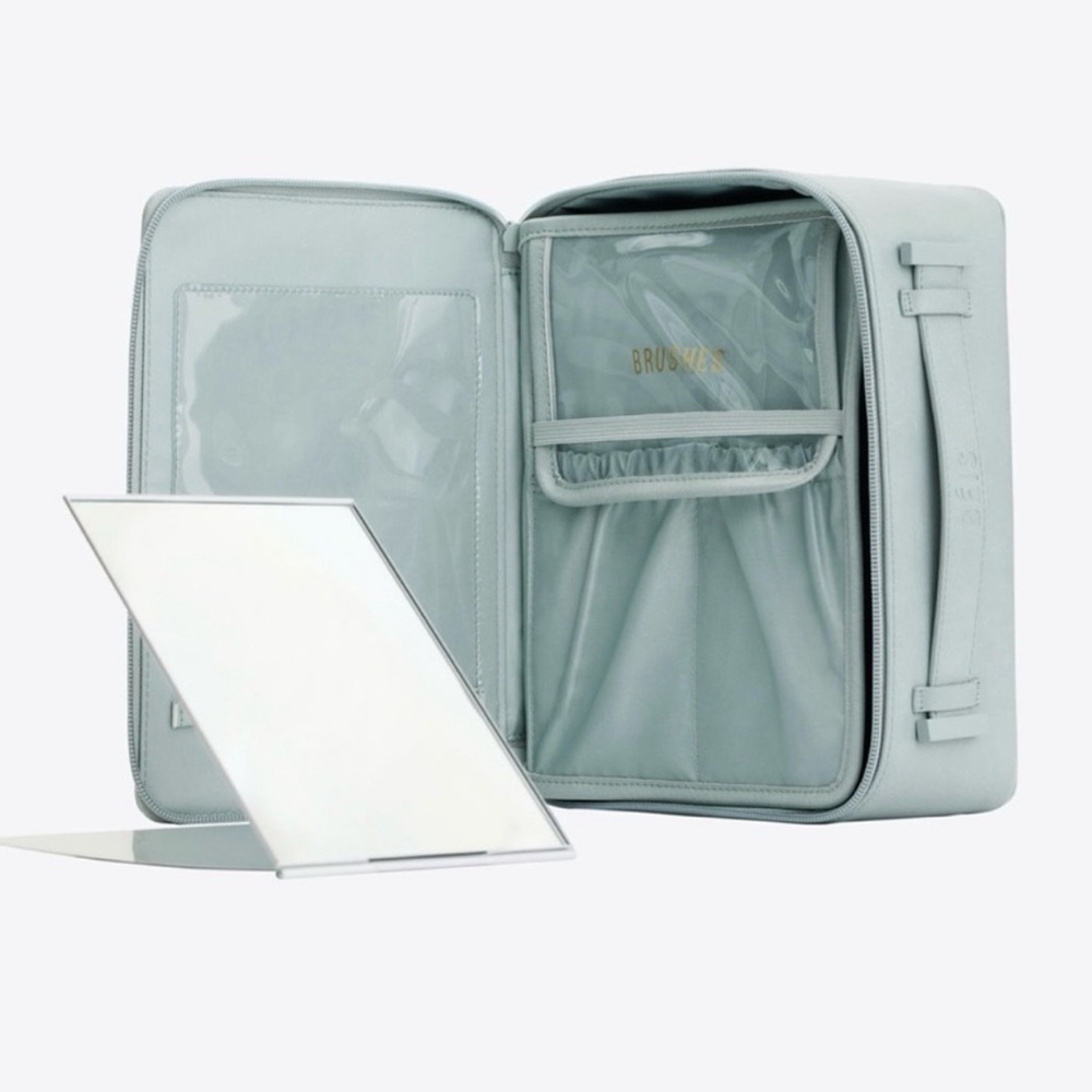 NWT BEIS Cosmetic Cube - Slate